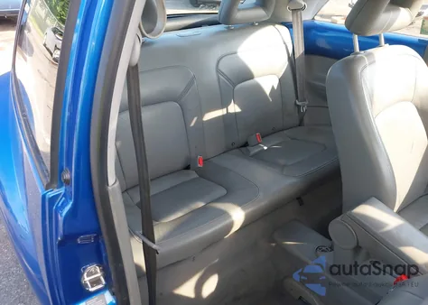 2000 Volkswagen New Beetle Glx from USA, damaged, VIN 3VWDD21C2YM470997